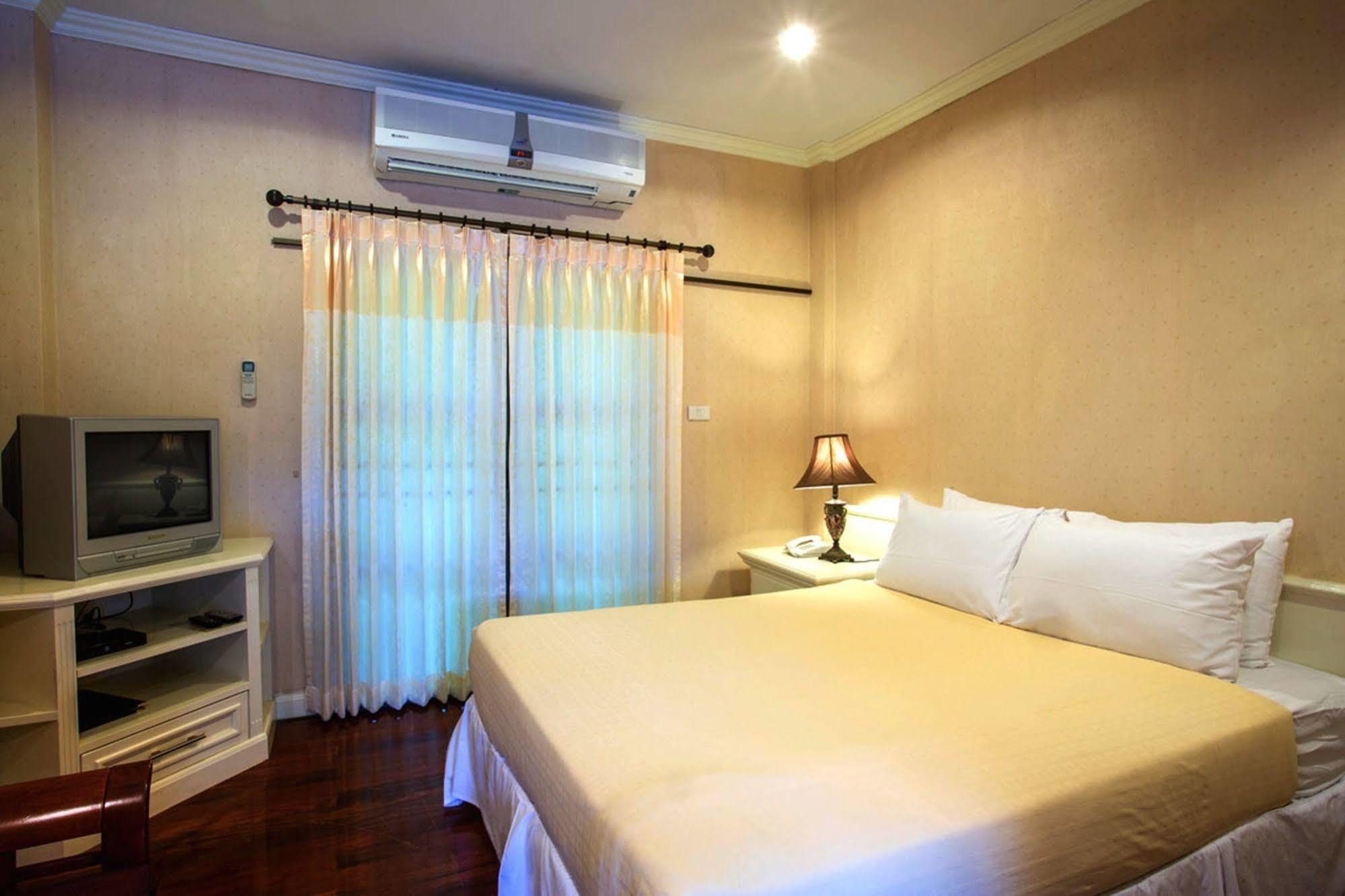Chateau De Khaoyai Hotel & Resort Пакчонг Экстерьер фото